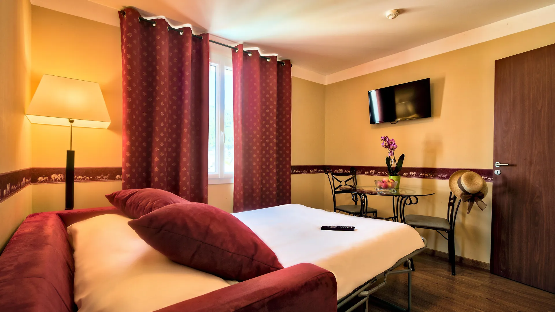 Residence Les Jardins De Lourdes 3*,  France
